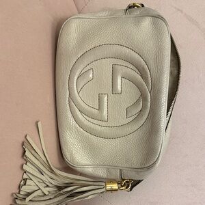 Gucci Light  Leather Soho Disco Crossbody Bag